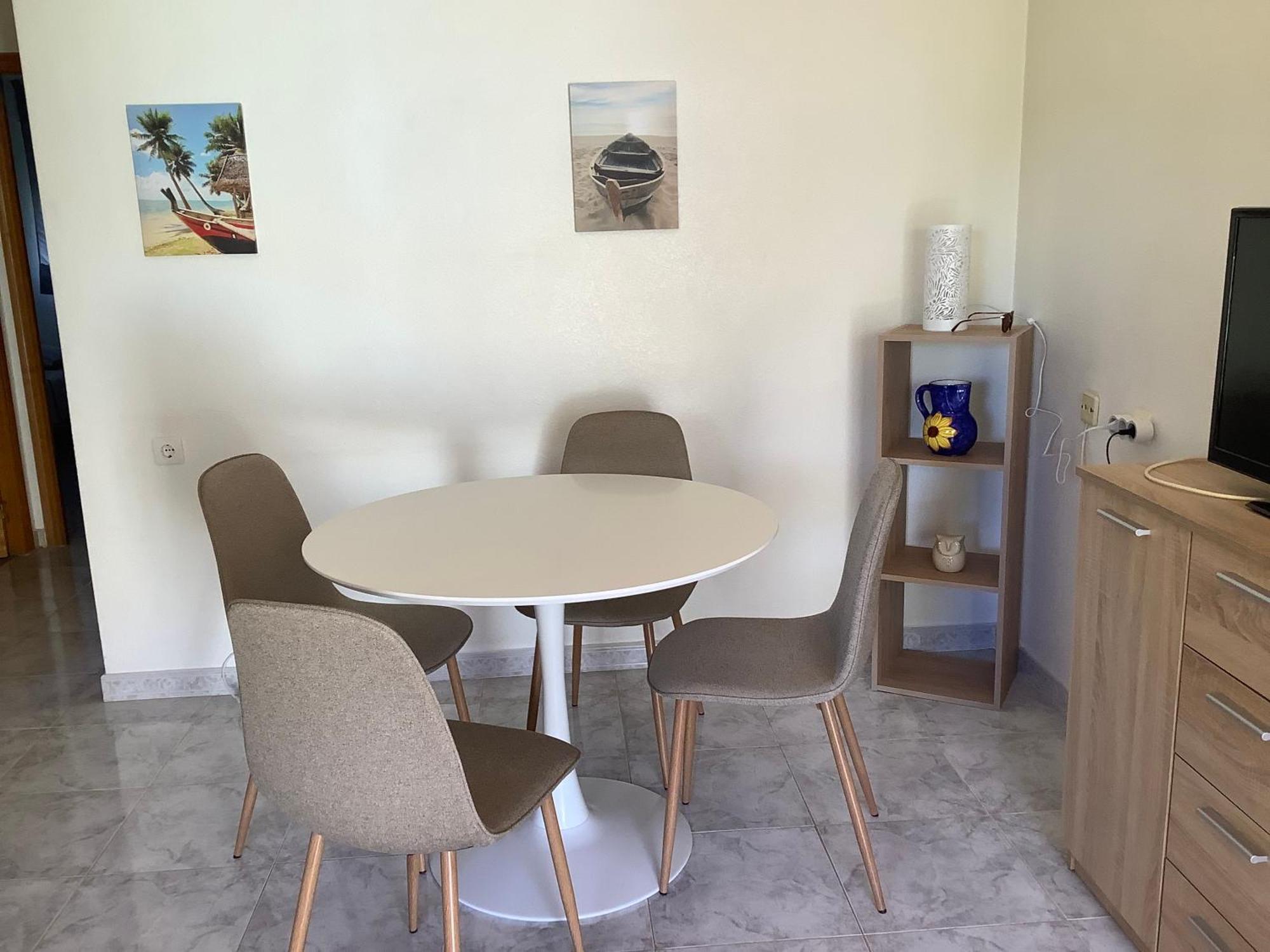Villa Martin Secure Complex Two Bed Apartment With Access To Six Pools سان ميجيل دي ساليناس المظهر الخارجي الصورة